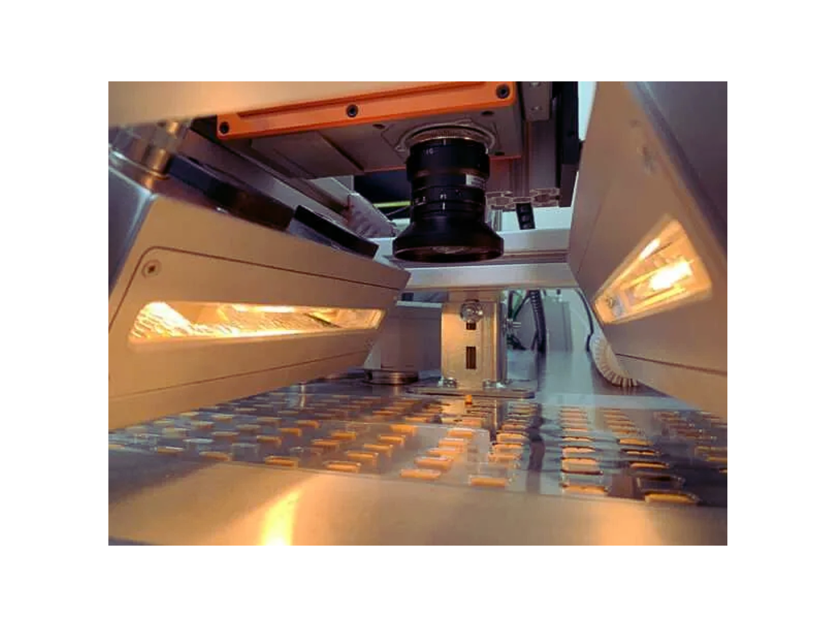 Specim hyperspectral camera imaging rows of pharmaceutical tablets